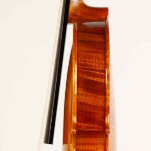 Old violin, labeled Otello Bignami fece in Bologna 1980 Bignami Otello